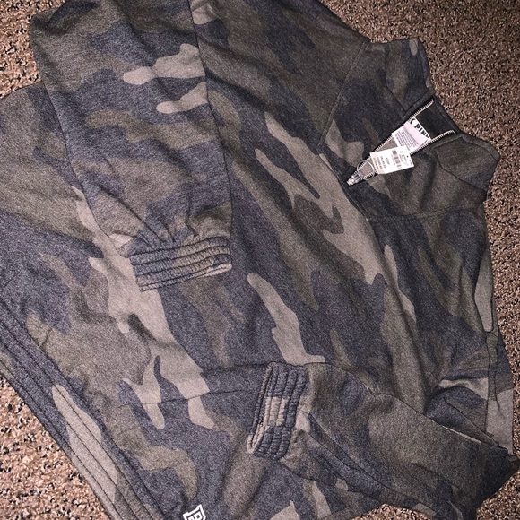 Xs pink Camo - Picture 1 of 2